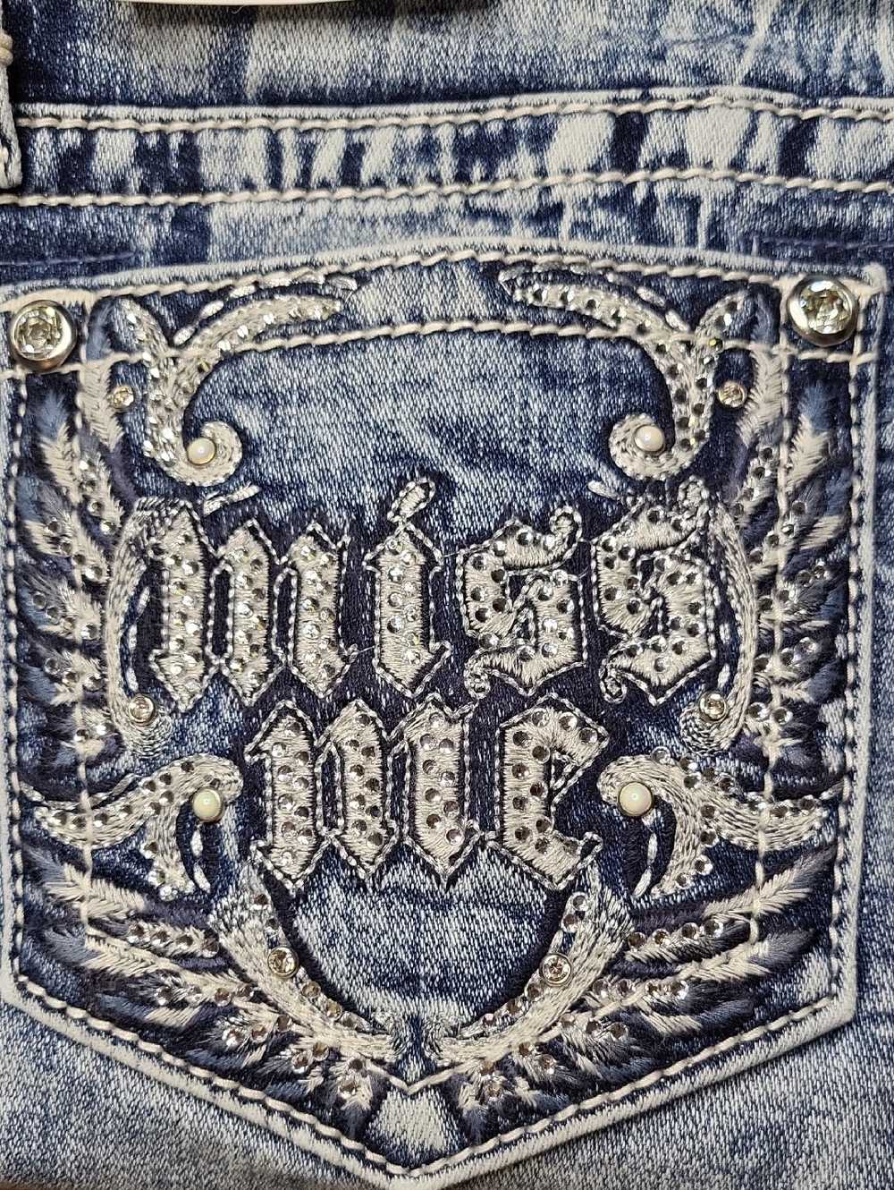 Miss Me Women's Light Wash Embroidered Pocket Jeans - Picture 3 of 8